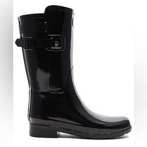 Hunter original refined back strap short gloss boot in Black